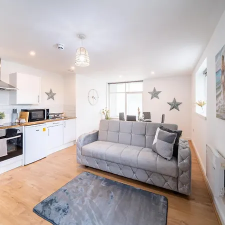 Bv Charming With Free Private Parking, 10 Minutes From Town Centre * Leeds (West Yorkshire)