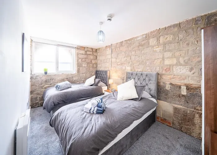 Bv Charming With Free Private Parking, 10 Minutes From Town Centre * Leeds (West Yorkshire)